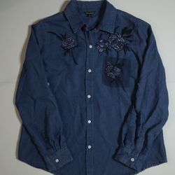 Hannah Women’s  Blue Embroidered Button-Up Shirt Size Medium