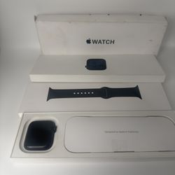 Unlocked Apple Watch SE 3 44MM Midnight Aluminum Black Sport Band MEPJ4LW/A