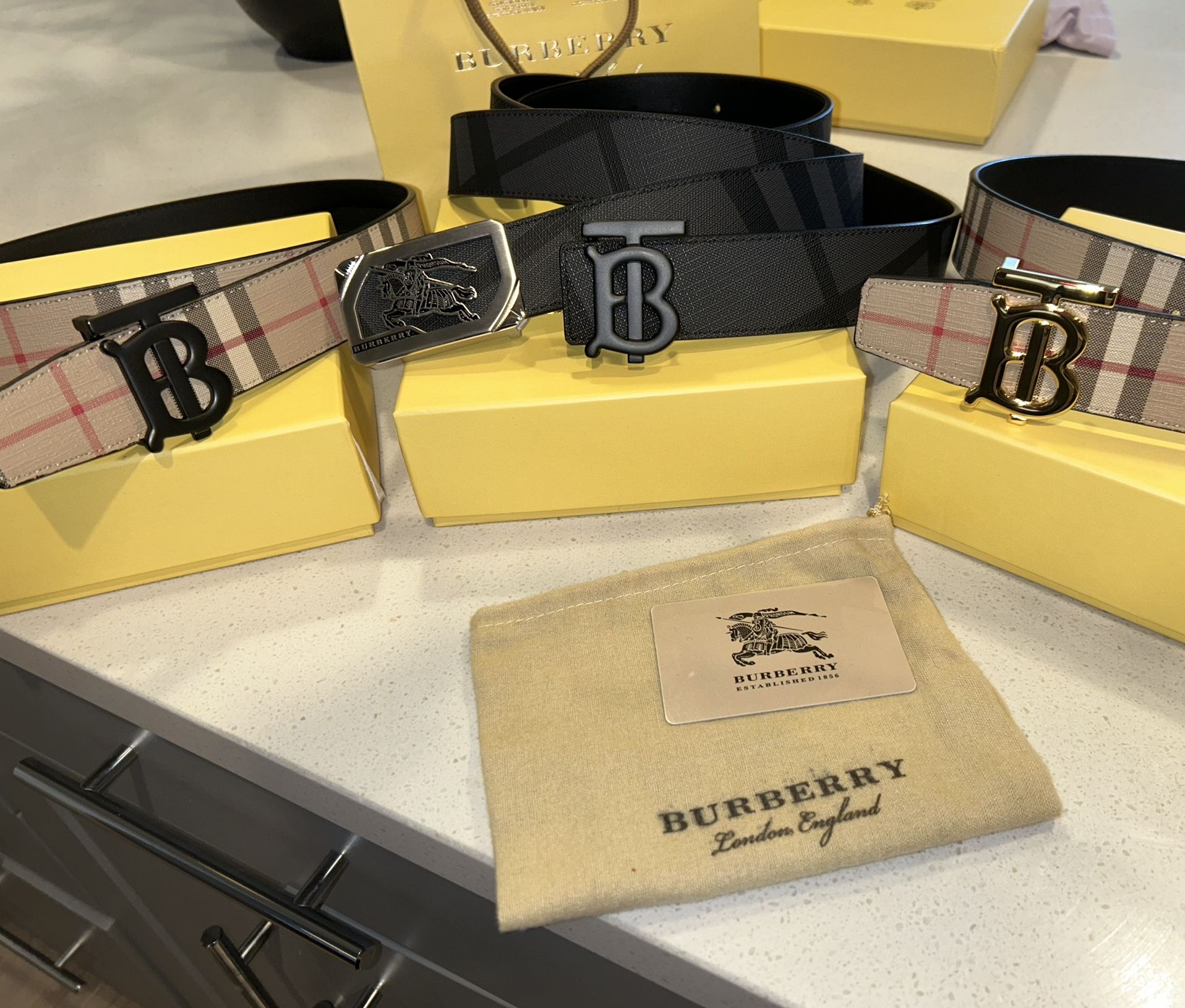 Burberry Reversible Belts Sizes 32-34-36