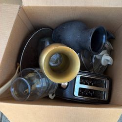 House Hold Items (Pots, Pans, Vases,  Toaster, ETC.)