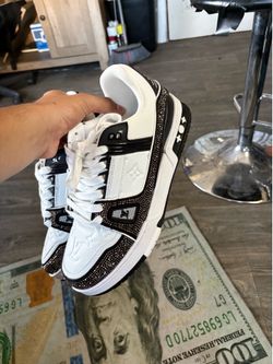 LV shoes