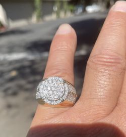 2 Carat Diamond Rolex Style Men’s Ring On 14 K Gold 10.1 Grams Size 10 