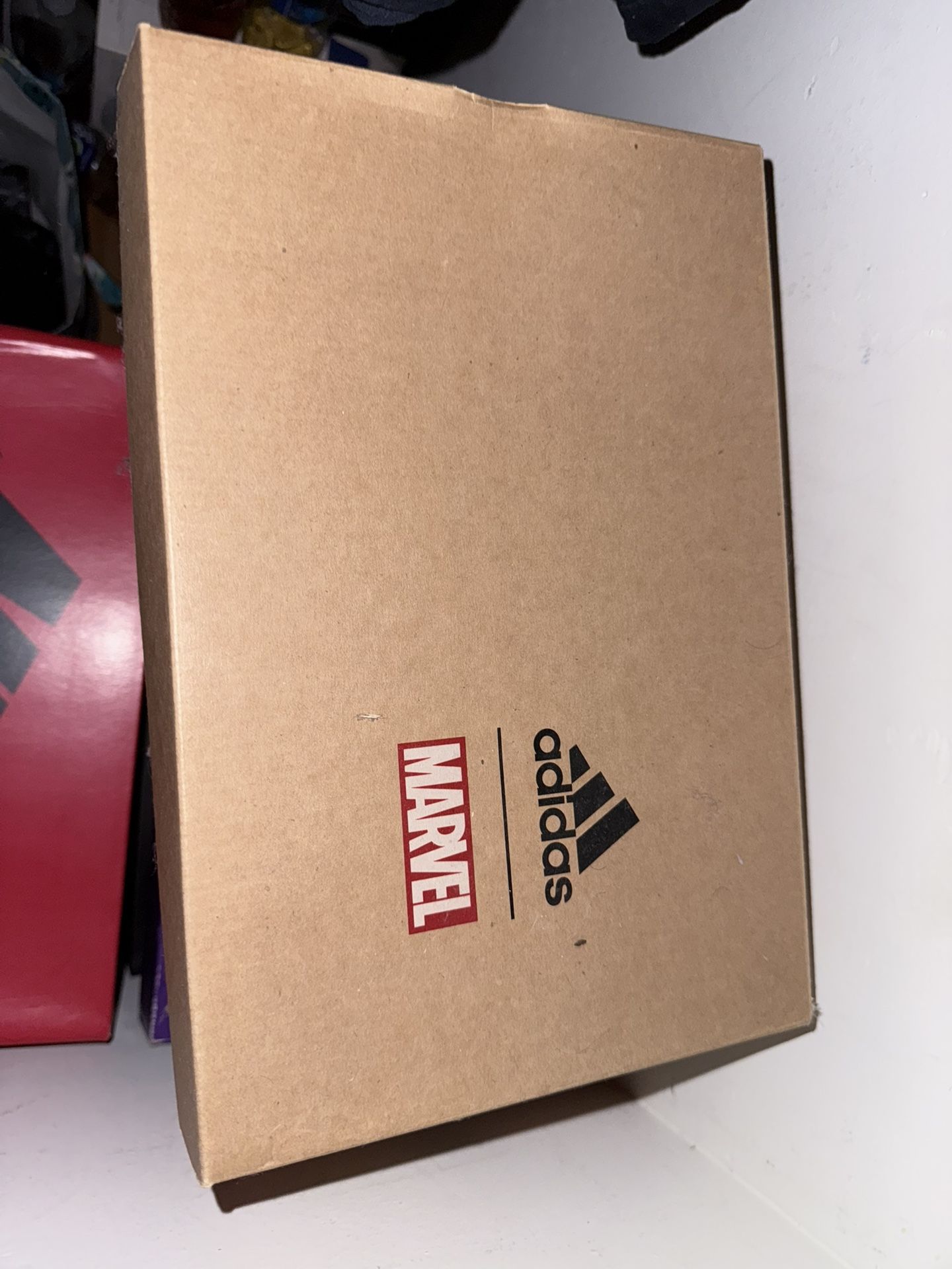 X GHOSTED+ FG Marvel