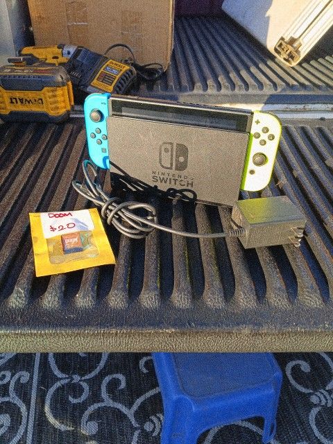 Clean Nintendo Switch 