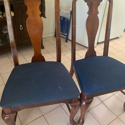 Need gone ASAP!!! Wooden Dining  chairs set of 4 $60 obo!