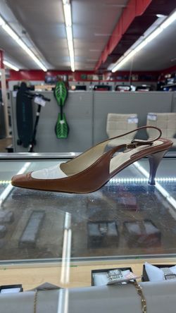 Two-Tone Leather Slingback Kitten Heel