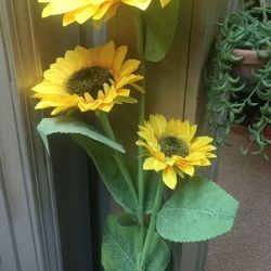 New Artificial 4ft Long Stem Sunflower Looks Real High Quality 9each 