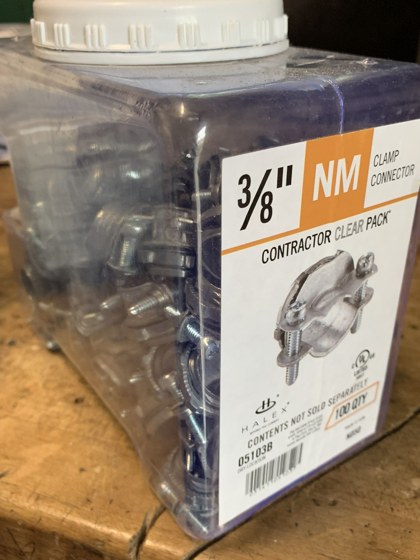 Electrical Clamp Connector 3/8”