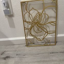 Gold Metal Flower Wall Art 