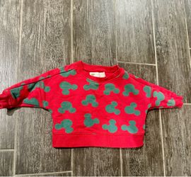 Size 3-6 month Christmas sweater
