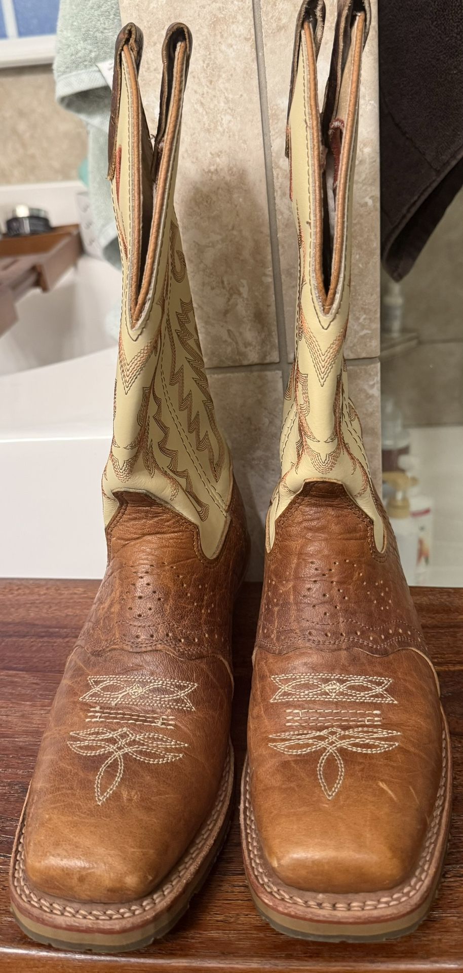 Like New Double H Boots
