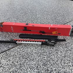 HEDGE TRIMMER ATACHMENT MILWAUKEE 