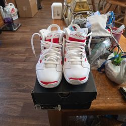 4.5 Y JORDAN WHITE TENNIS SNEEKERS