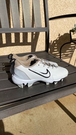 Boys Baseball Cleats