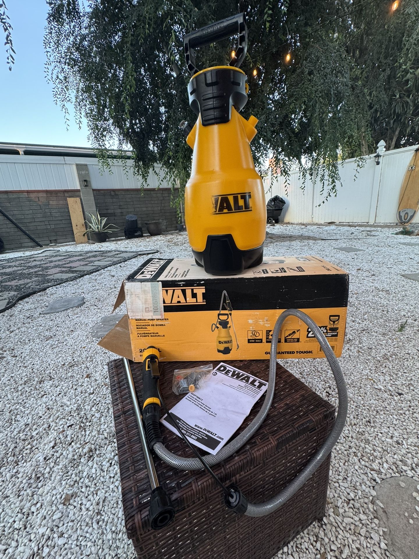 DEWALT 2 Gal. Sprayer