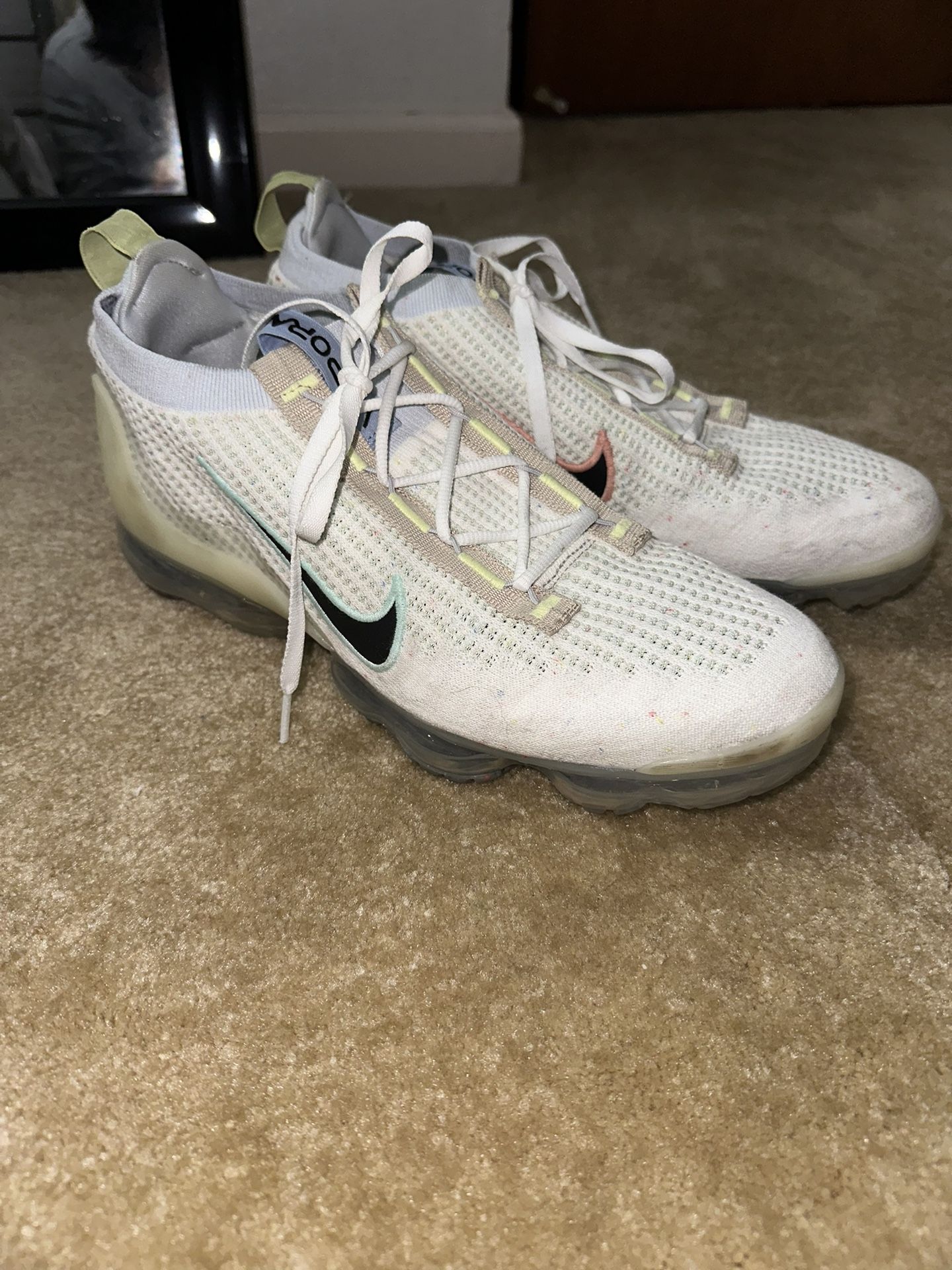 Nike Air VaporMax 2021 Flyknit Sz11 Mens