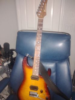 Ibanez az standard