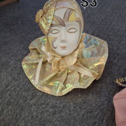Glass Dolls 