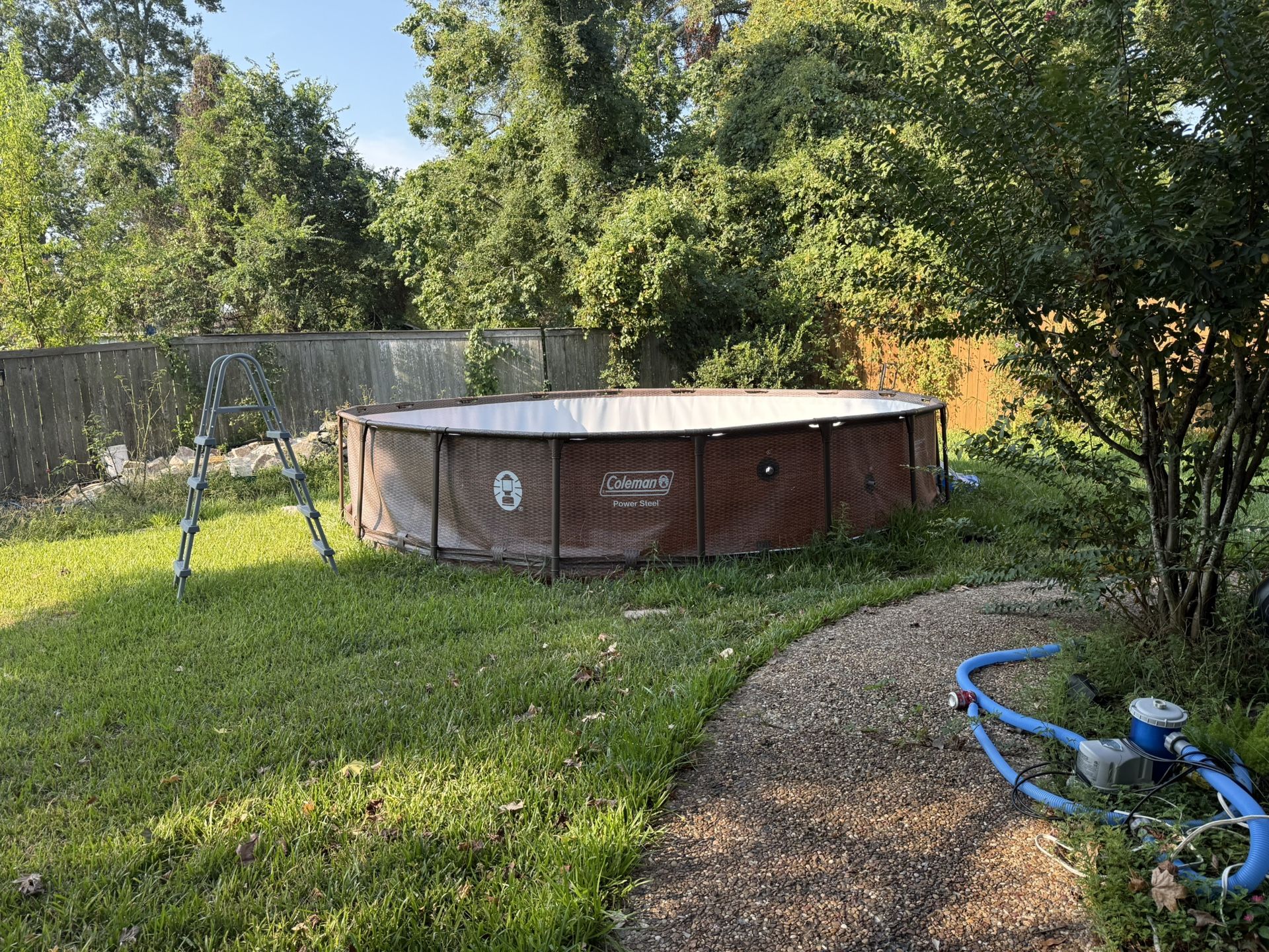 Coleman Pool 18’x48” Used Once Everything Works good Condition