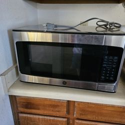 Countertop Microwave GE Brand