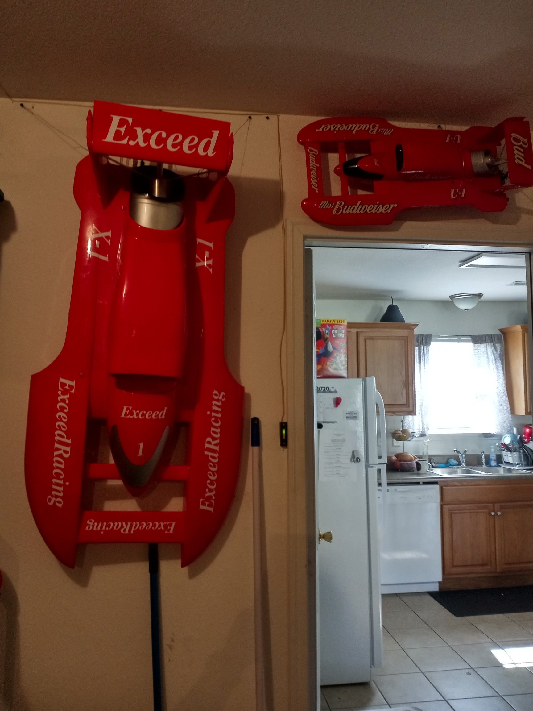 R/C. Boats