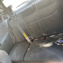 Toyota Sienna LE 2009