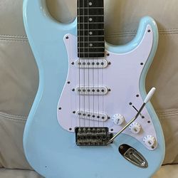 Strat Style Electric Guitar