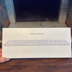 🔥 BRAND NEW Apple Magic Keyboard (Sealed) – $65 OBO