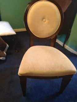 Beautiful accent chair