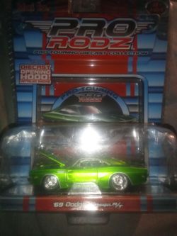 Maisto Pro Rodz '69 Dodge Charger R/T Diecast