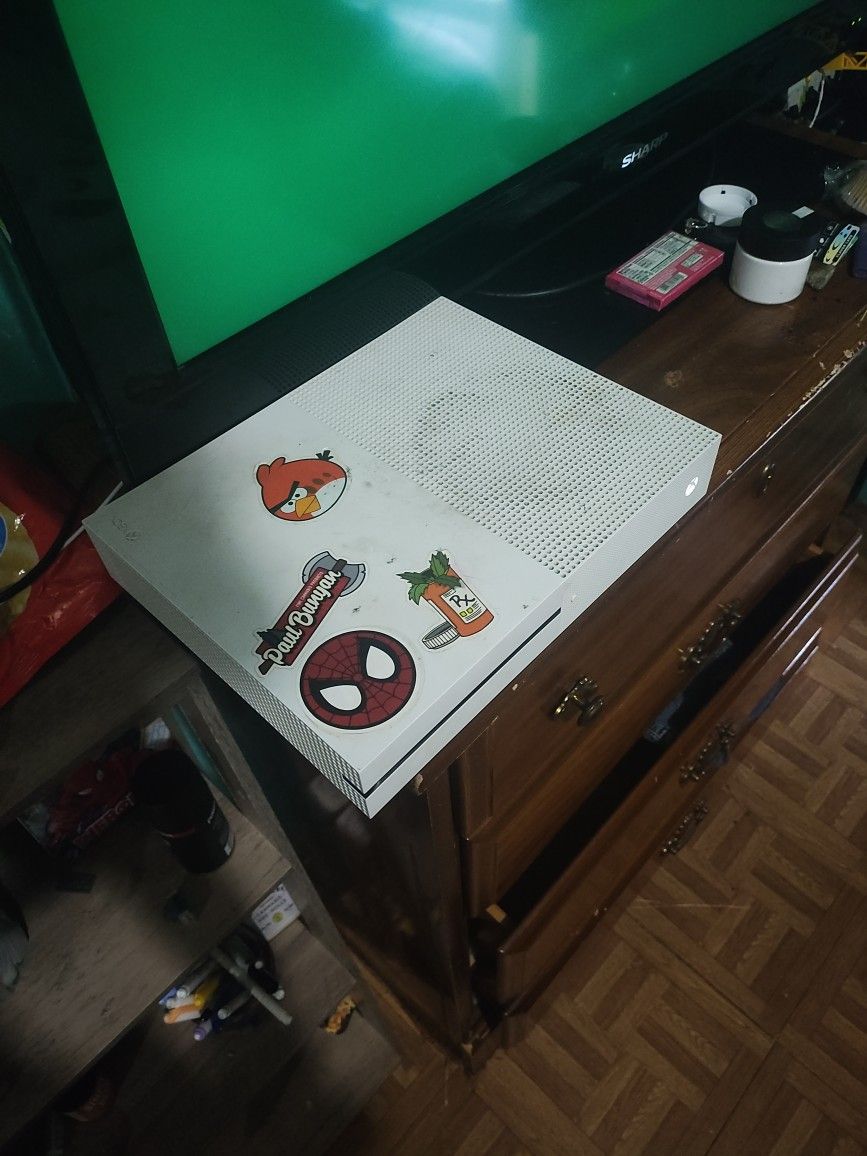Xbox One S
