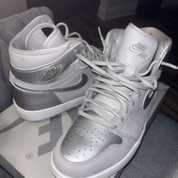 Jordan 1 Retro High OG Japan