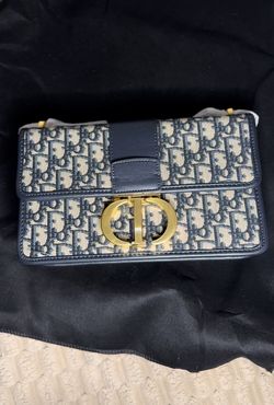 Dior purse
