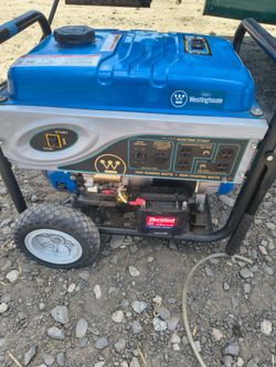 Westinghouse 7000W Portable Generator Electric Start