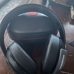Beats Studio w/ Wireless Adapter