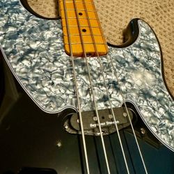 Fender Warmoth USA '51 / '54 Precision Bass Pickguard RARE