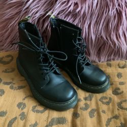 Kids Doc Martens