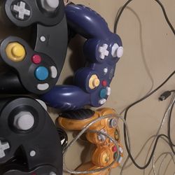GameCube Controllers