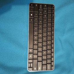 Microsoft Travel Size  KEYBOARD • For PARTS