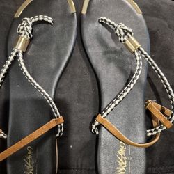 $5 Sz. 10 Flats Massimo 