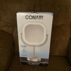 CONAR Led Lighted Miror