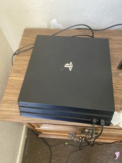 PS4 Pro 