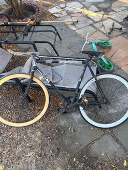 Seventh Letter Fixed Gear Bike / Single Speed Fixie