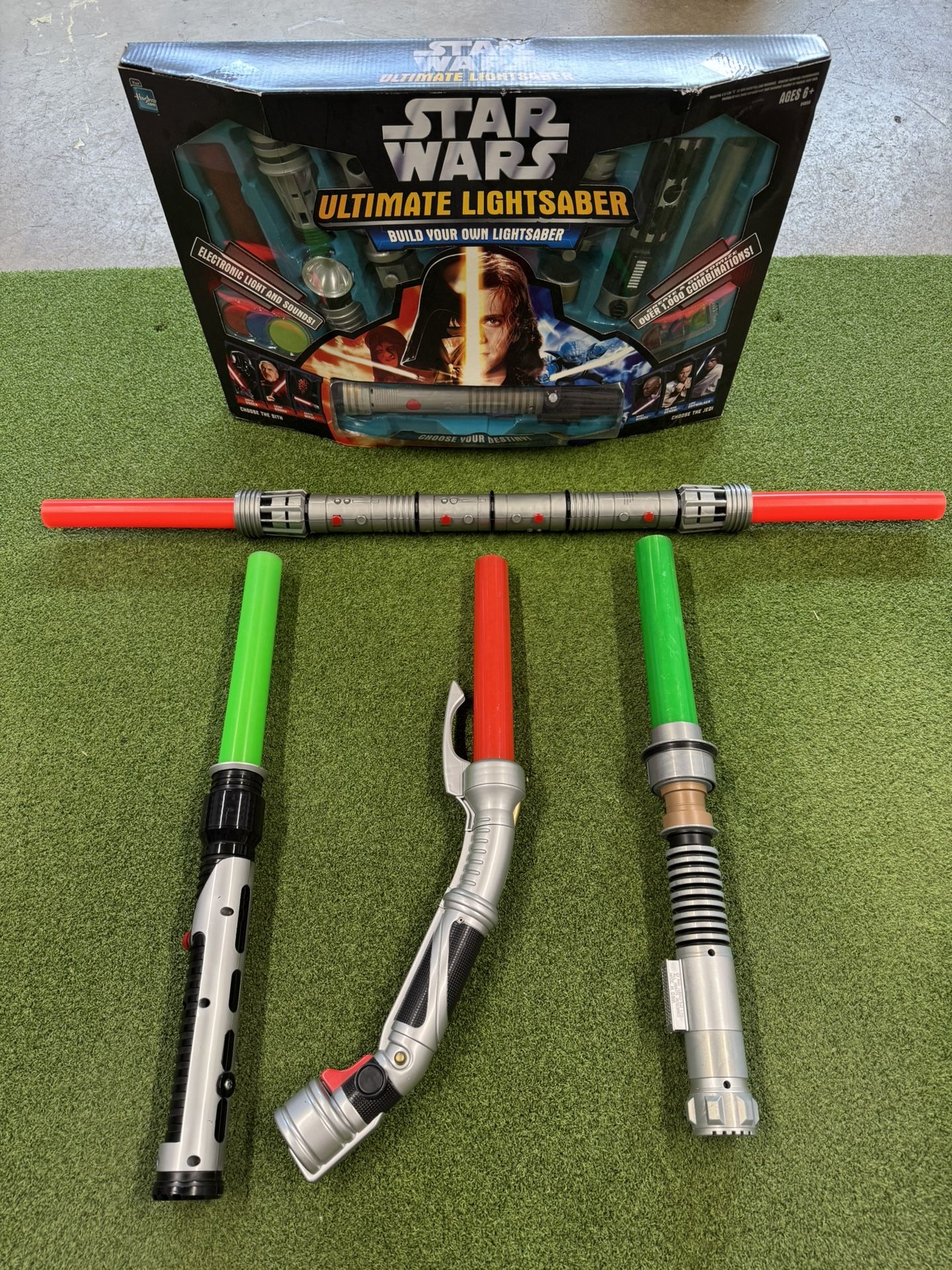 Star Wars Ultimate Lightsaber
