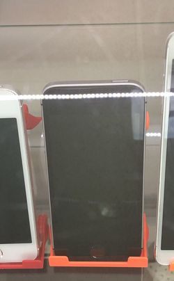 iPhone SE Metro PCS