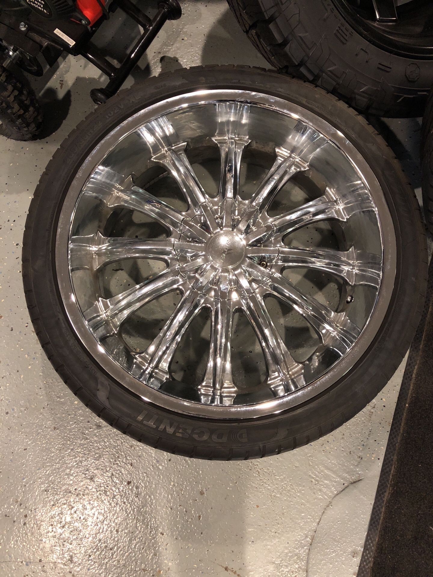 22 Inch Chrome Wheels In Perfect Shape Wrapped In Dcenti 265 35r22 Wheels Rims Tires Charger 300 300c Magnum Challenger 5x115 5x114 For Sale In Indianapolis In Offerup