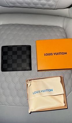 Louis Vuitton Men’s Wallet