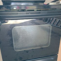 General Electric 4-burner Stove. Used.