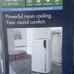 DeLonghi Air conditioner 