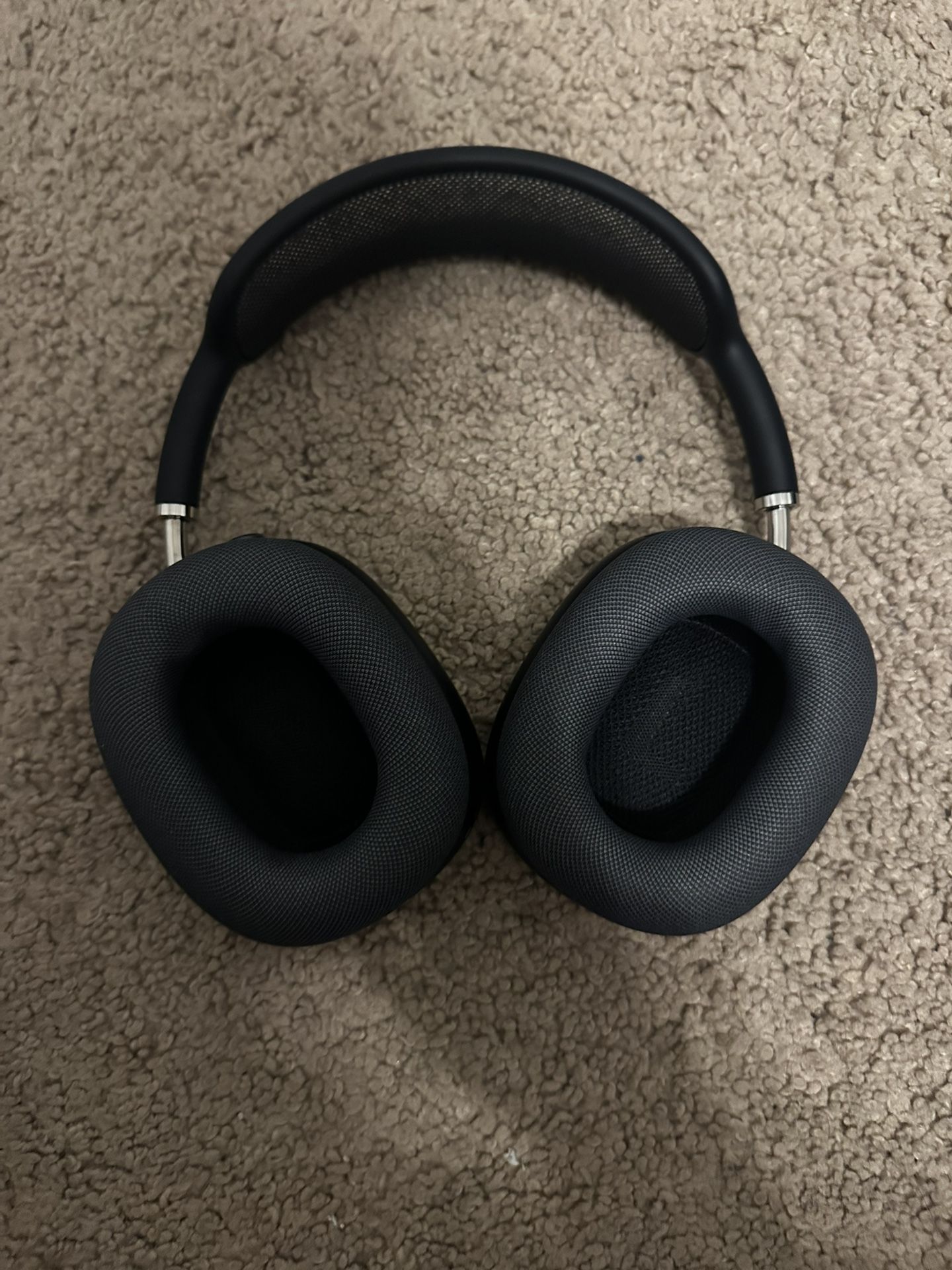 AirPods Max